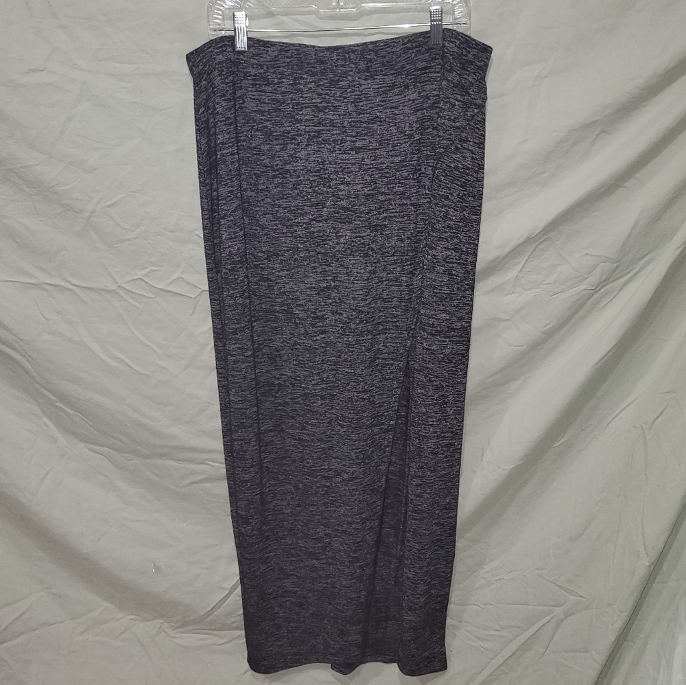 Grey Leg-Slit Skirt